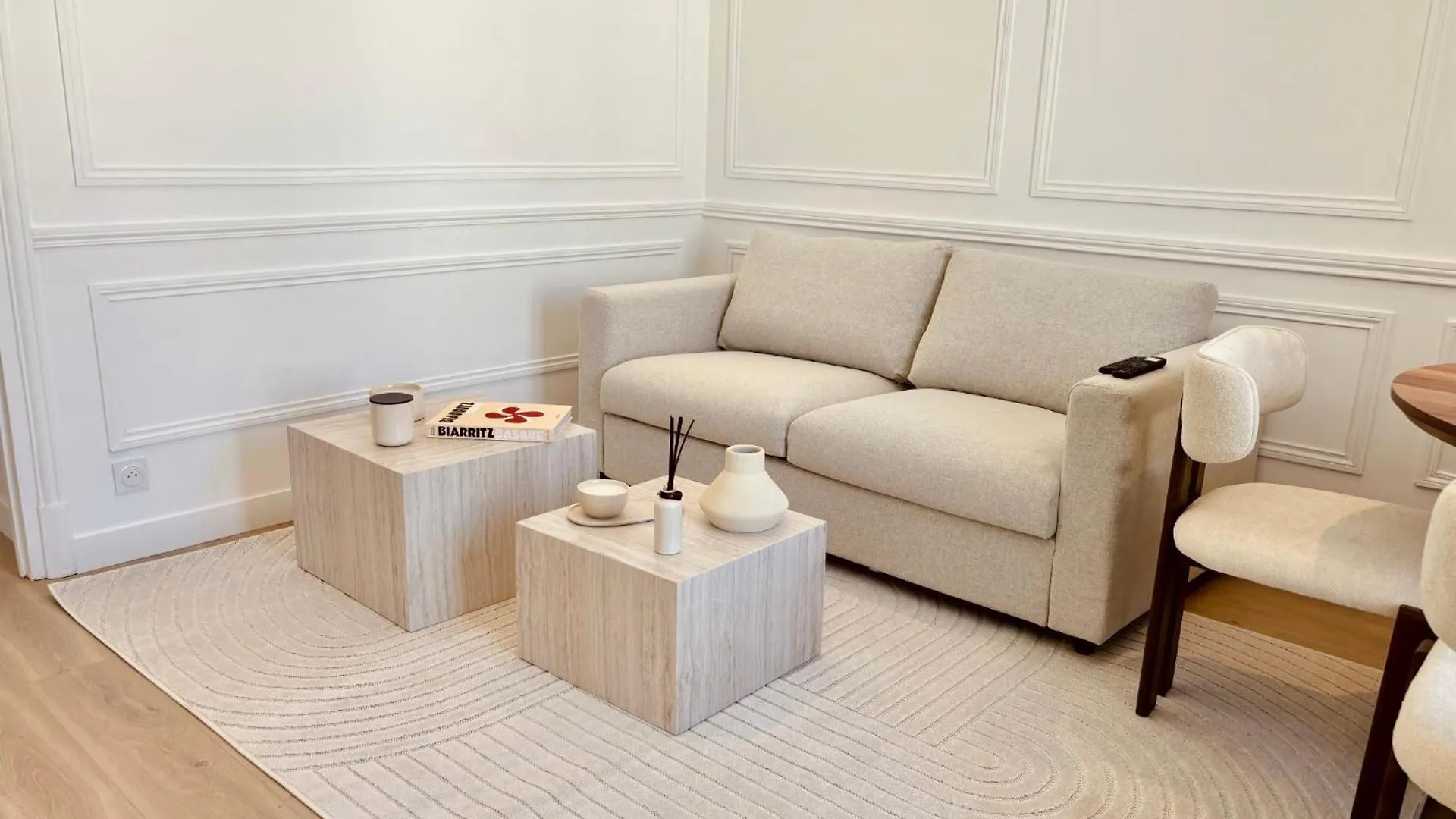 Apartament Le Penthouse Bourdonnais Paryż